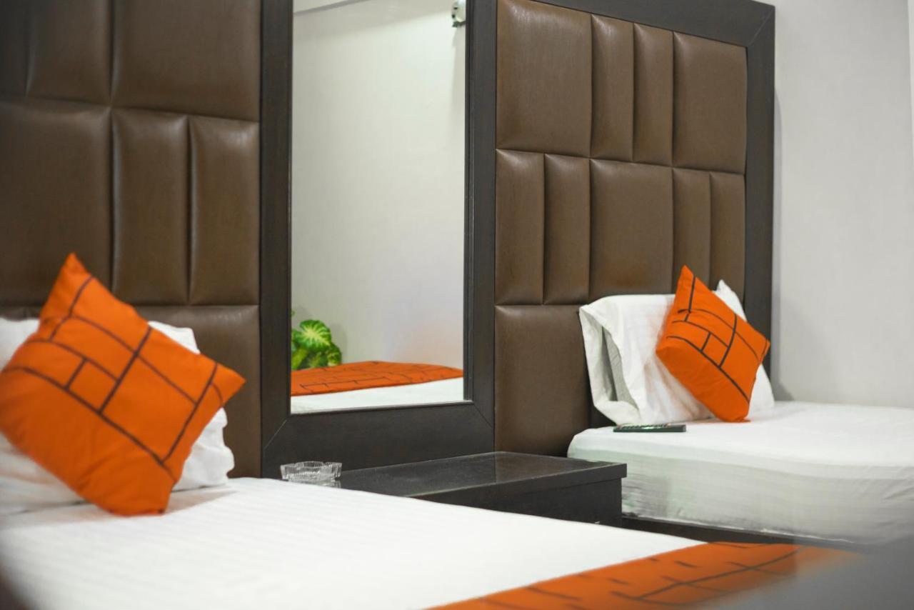 Goho Rooms Badar Karachi Esterno foto
