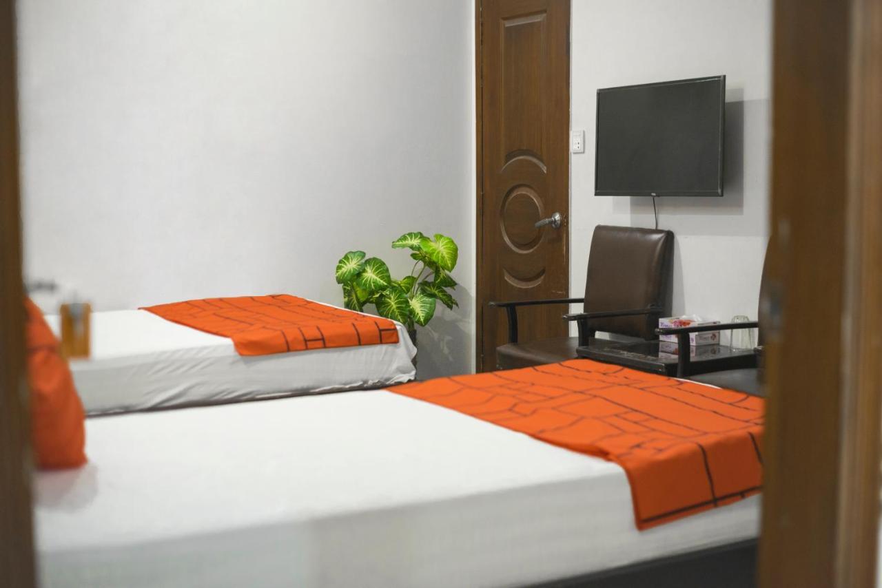 Goho Rooms Badar Karachi Esterno foto