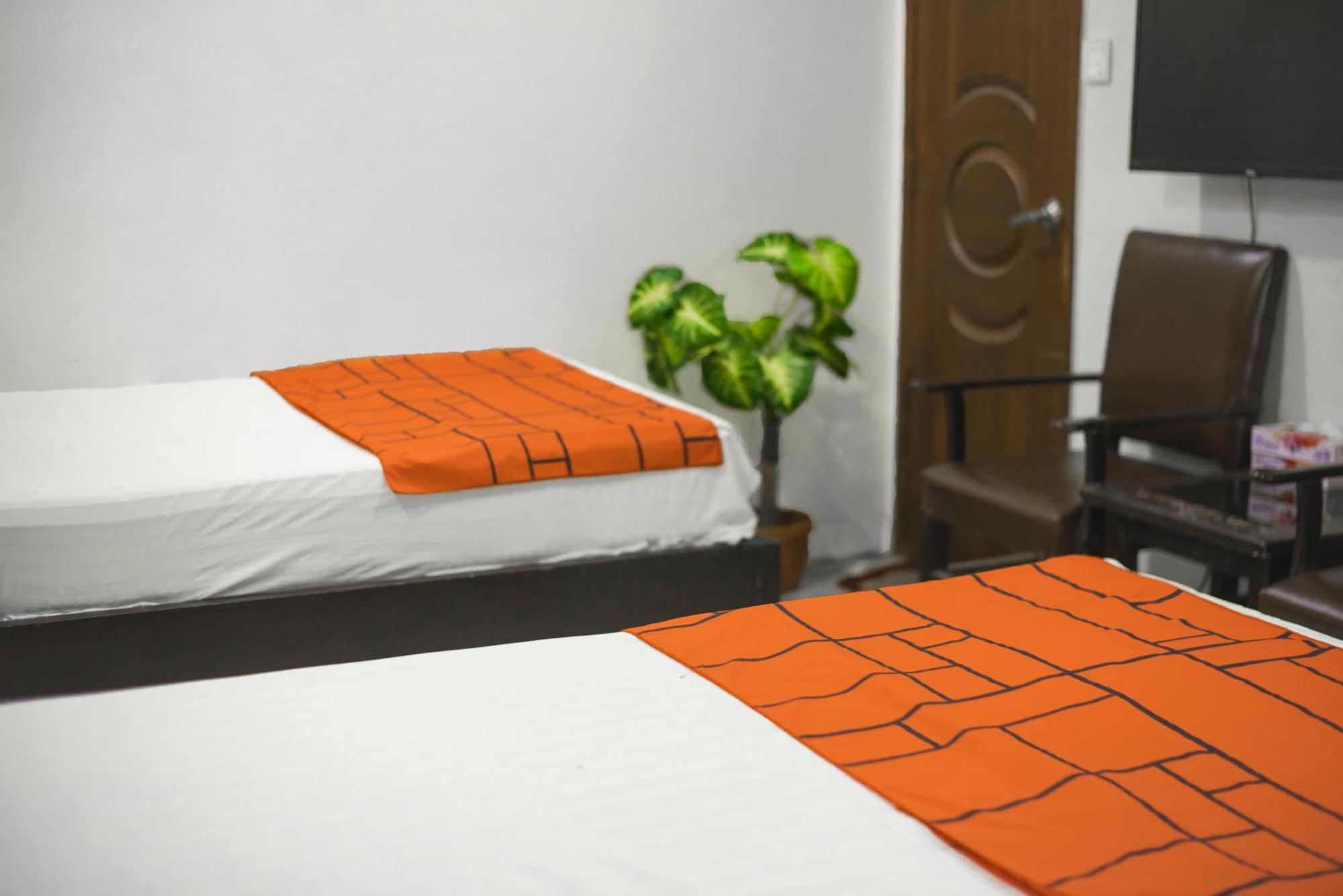 Goho Rooms Badar Karachi Esterno foto