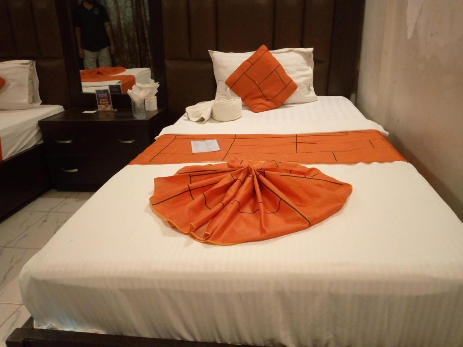 Goho Rooms Badar Karachi Esterno foto
