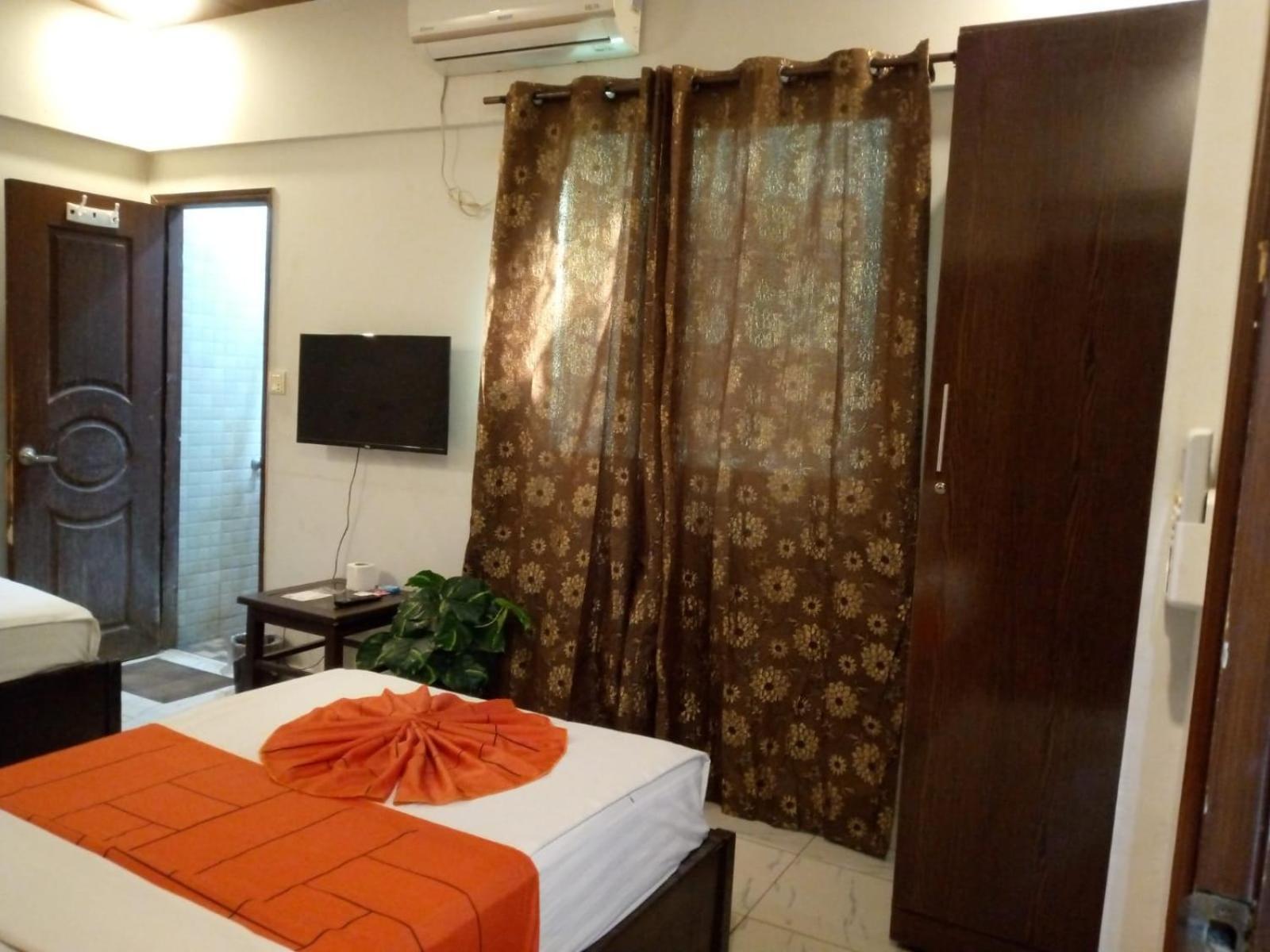 Goho Rooms Badar Karachi Esterno foto